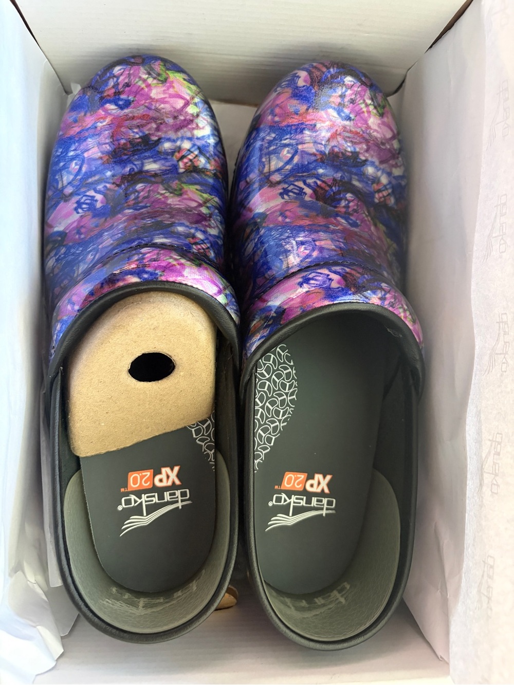 Dansko Women's Slip-On Clogs XP 2.0 in Purple Multicolor Print “Swirl” 38 BNIB